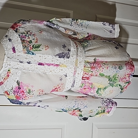 Cyrena blouse size medium Floral print with open shoulders Baby doll Cottagecore - Picture 7 of 10